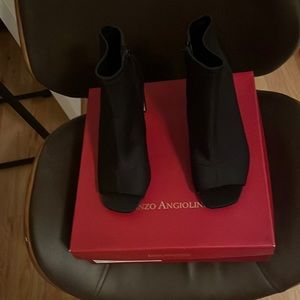 More pictures of shoes